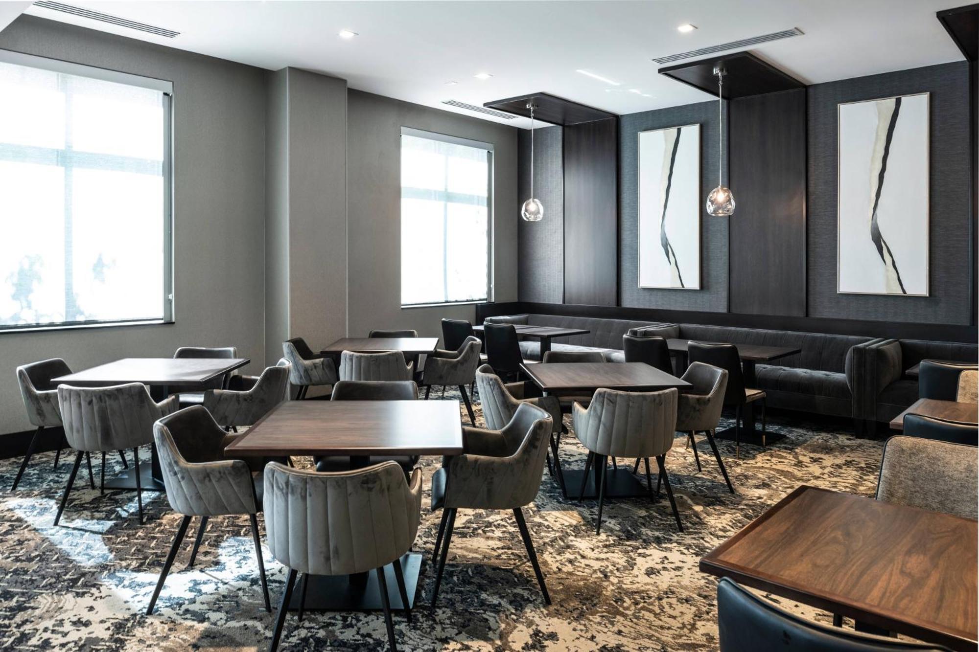 Residence Inn By Marriott Boston Logan Airport/Челсі Екстер'єр фото